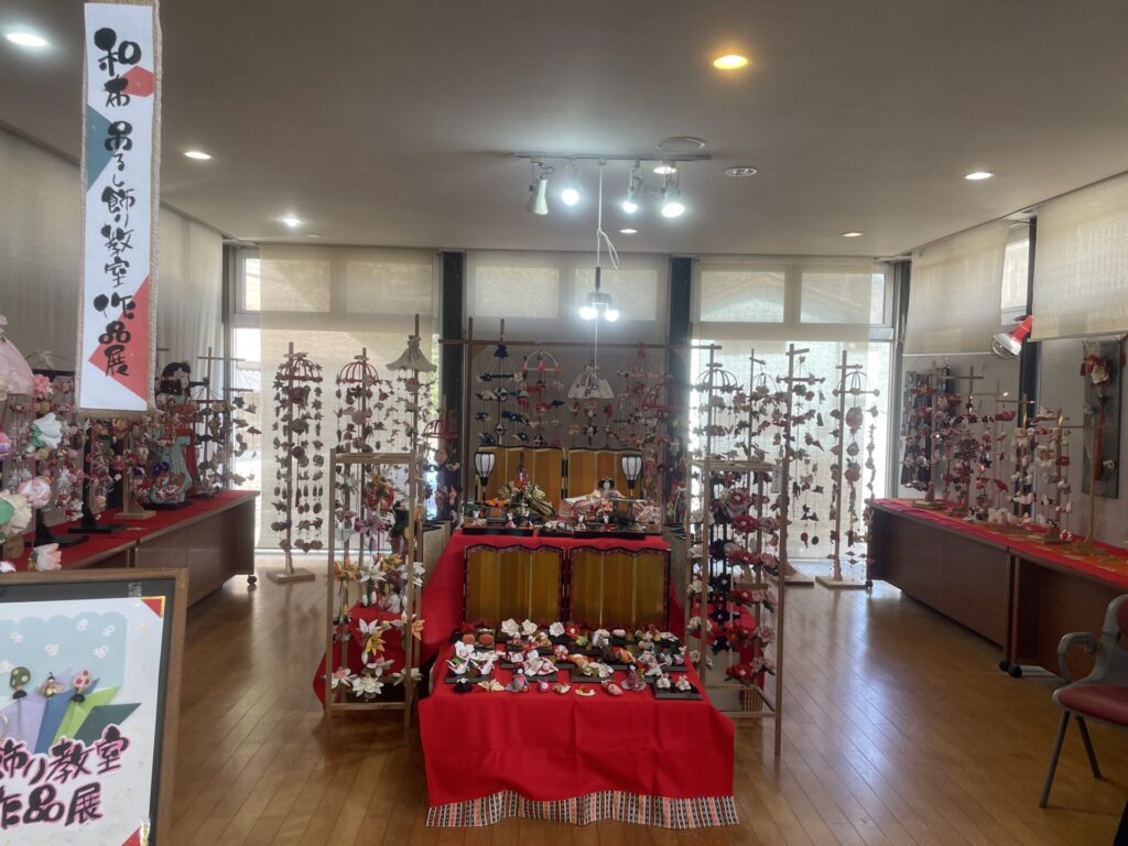 土成道の駅店内