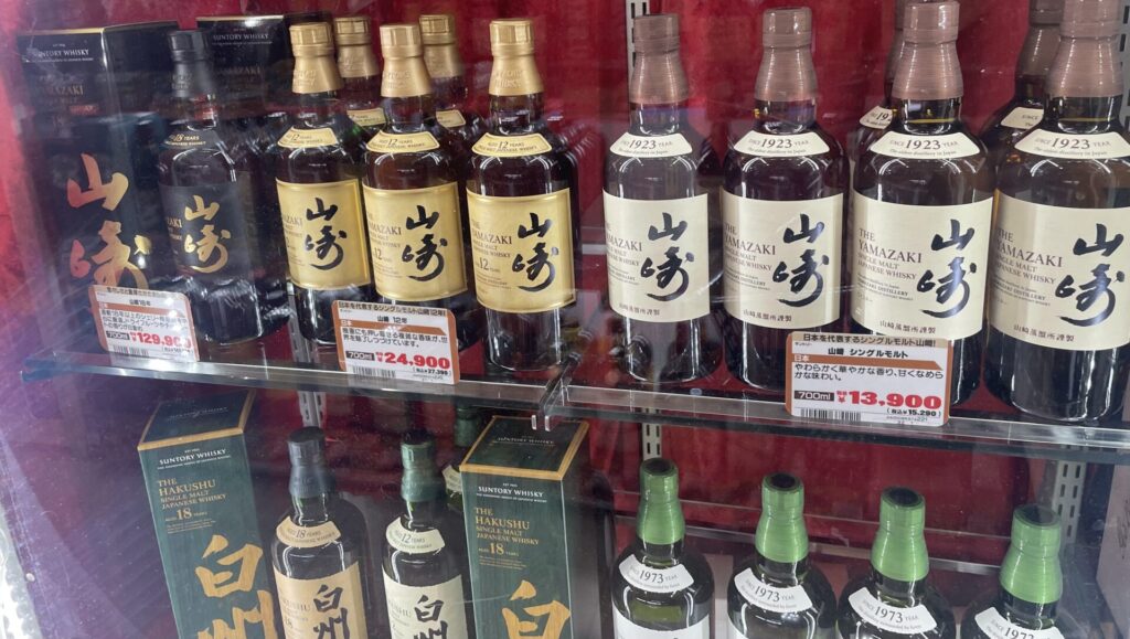 ドン・キホーテ屋島店高級ウイスキー棚