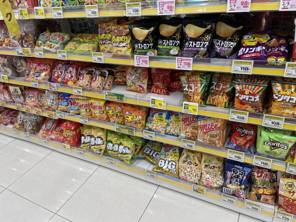 ドン・キホーテ屋島店お菓子棚