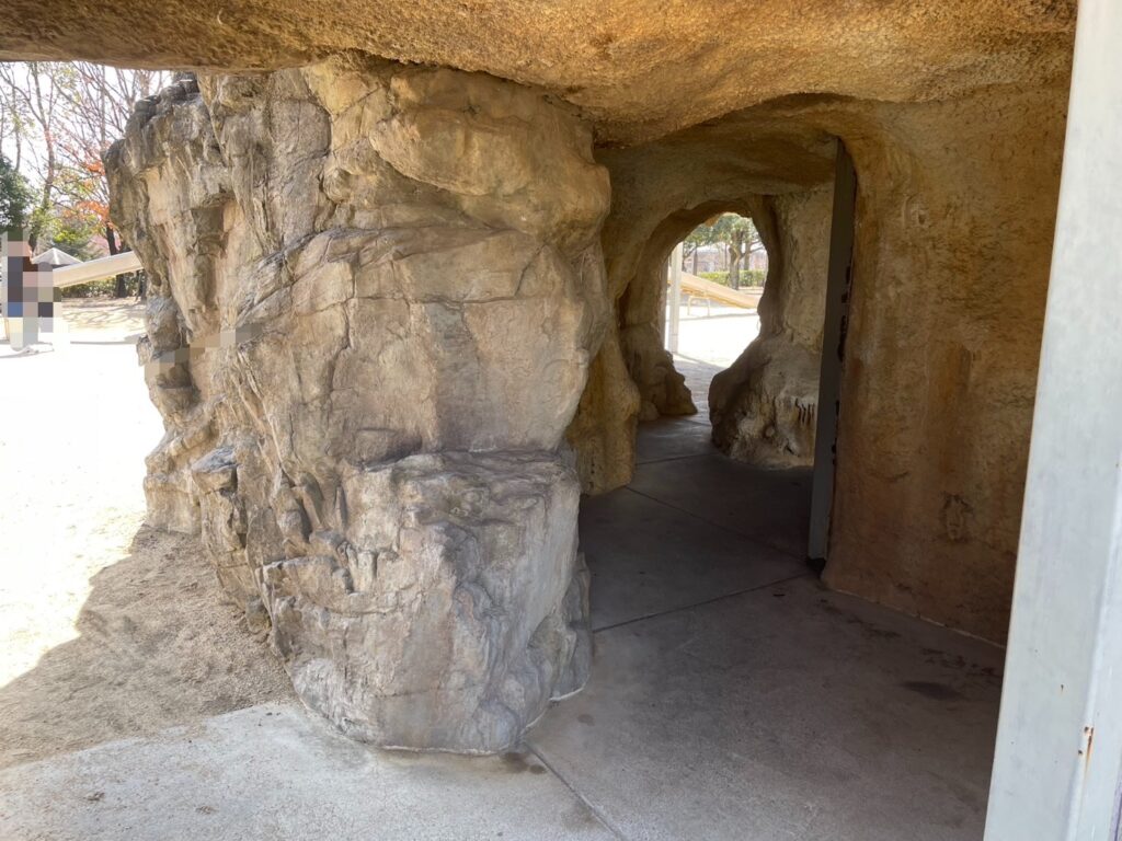 あすたむらんど徳島わんぱく砦の中